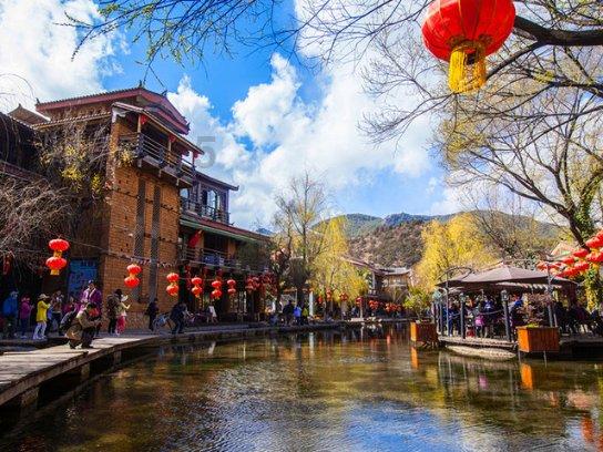 绷不住了！《仙剑4》男女主五官乱飞可以忍，强行秀恩爱忍不了